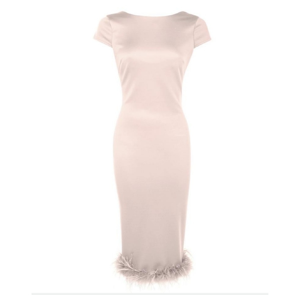Dress with feathered hem